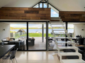 Modern Holiday Home Overlooking Sunds Sø